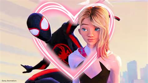 do miles and gwen kiss in across the spider verse|miles and gwen in spider man.